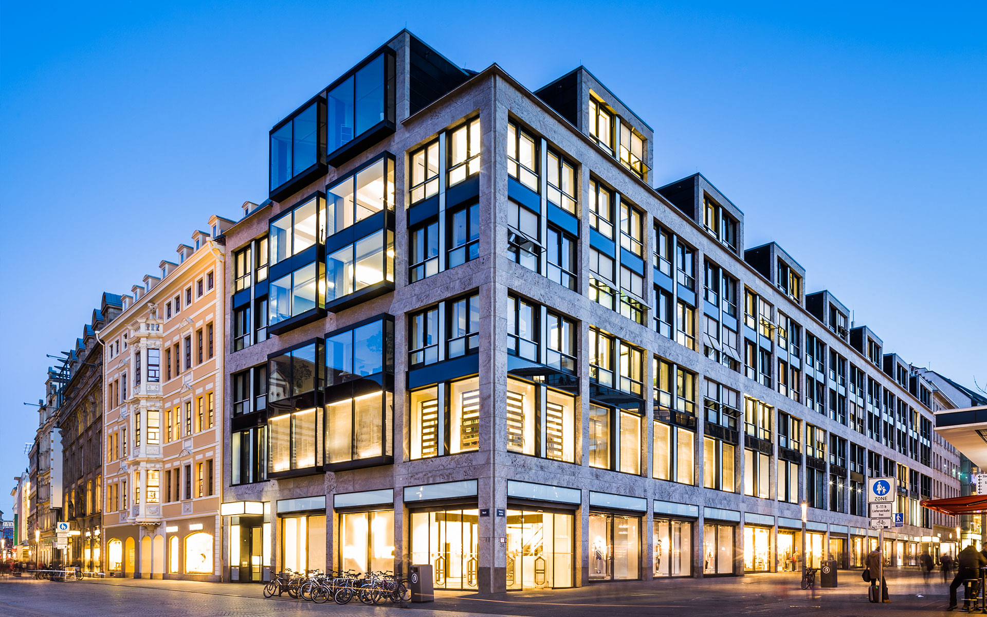 Büroimmobilien Hydraulischer Abgleich für Büroimmobilien oder Mixed Used-Gebäude ab 500 qm beheizter Fläche | myWarm