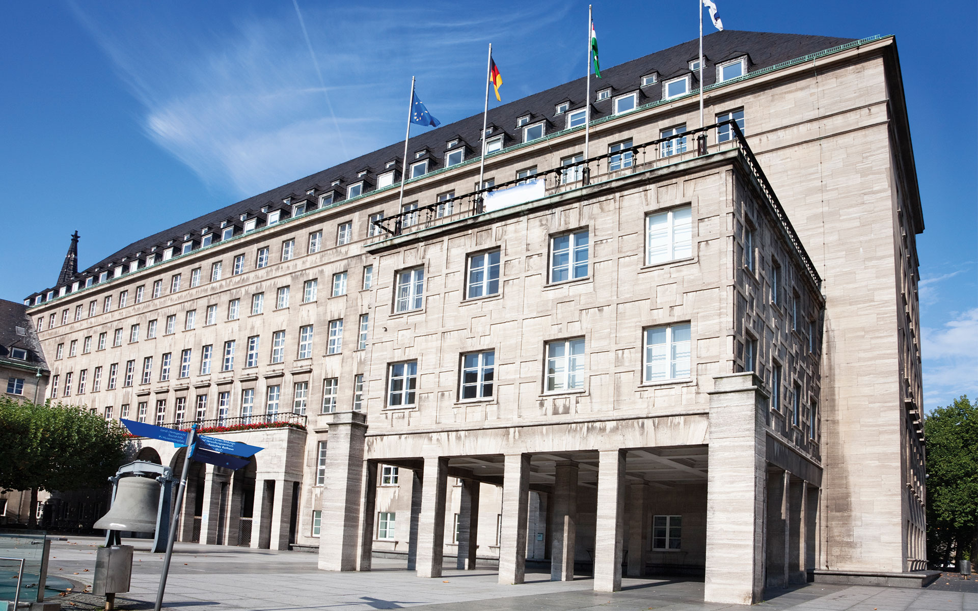 Effizienter Gebäudebestand im öffentlichen Sektor leicht gemacht durch hydraulischen Abgleich | myWarm